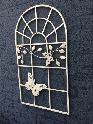 Butterfly window model, metal old-white-rust